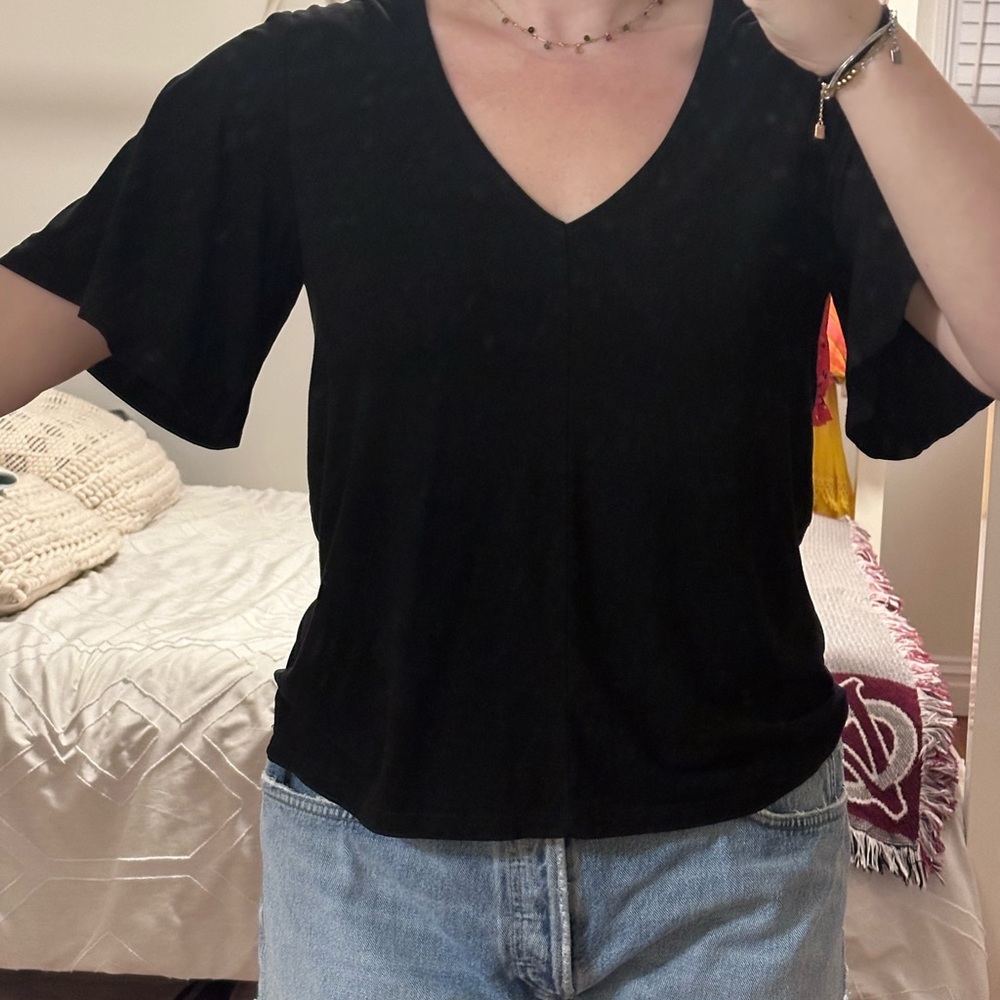 Z Supply Black V-Neck Short Sleeve Top